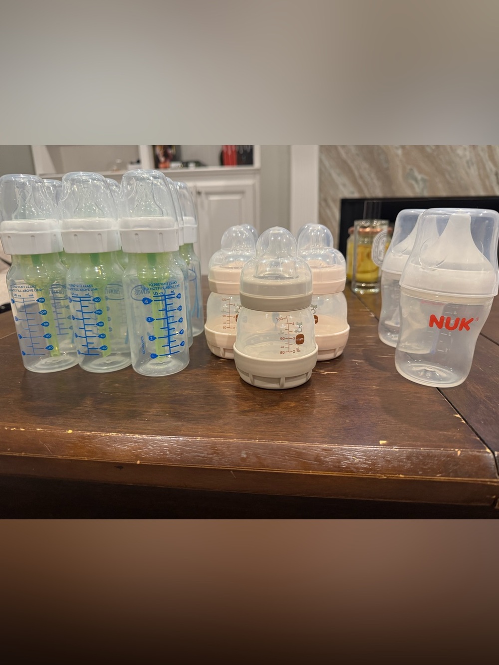 Baby bottle bundle 4oz